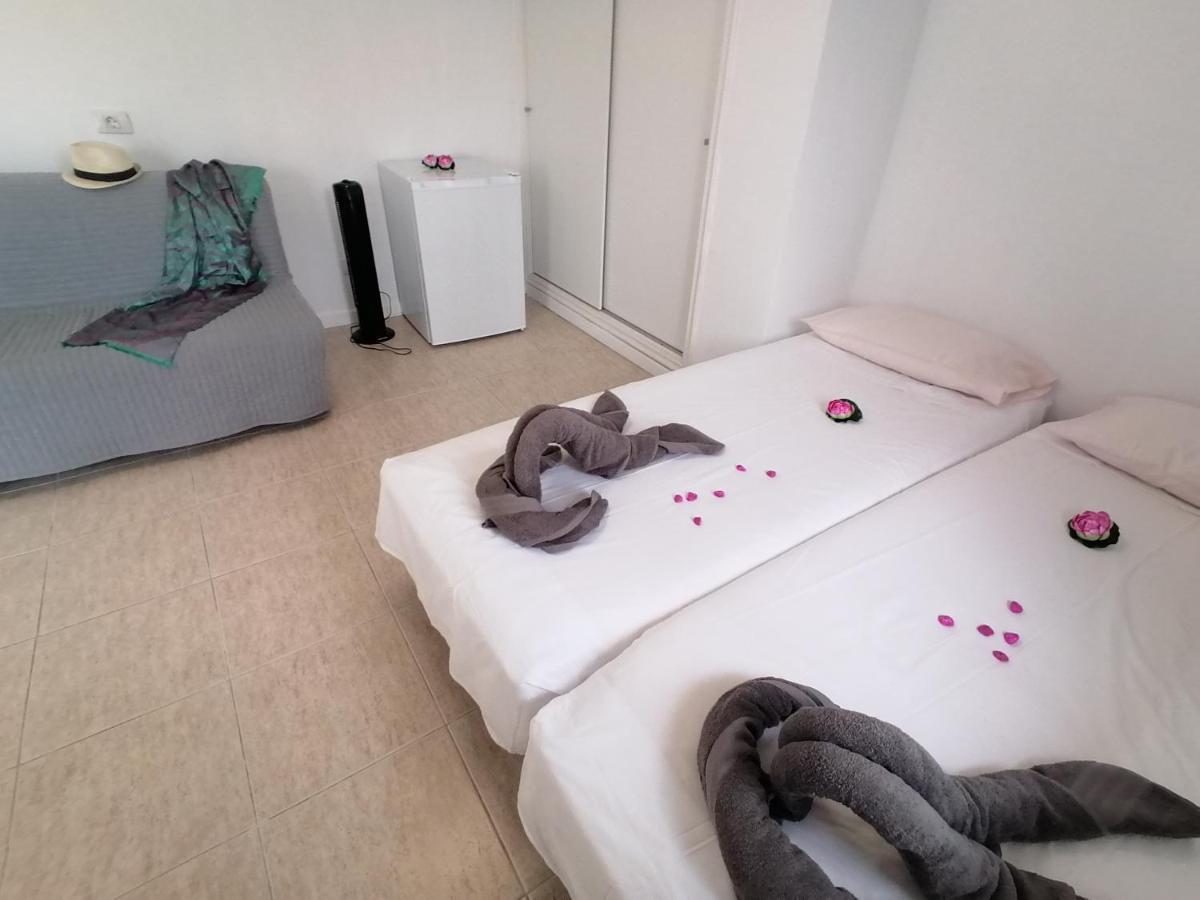 Small Studio, 50 M Front Of The Ocean & Free Wifi Плайя-Фаньябе Экстерьер фото